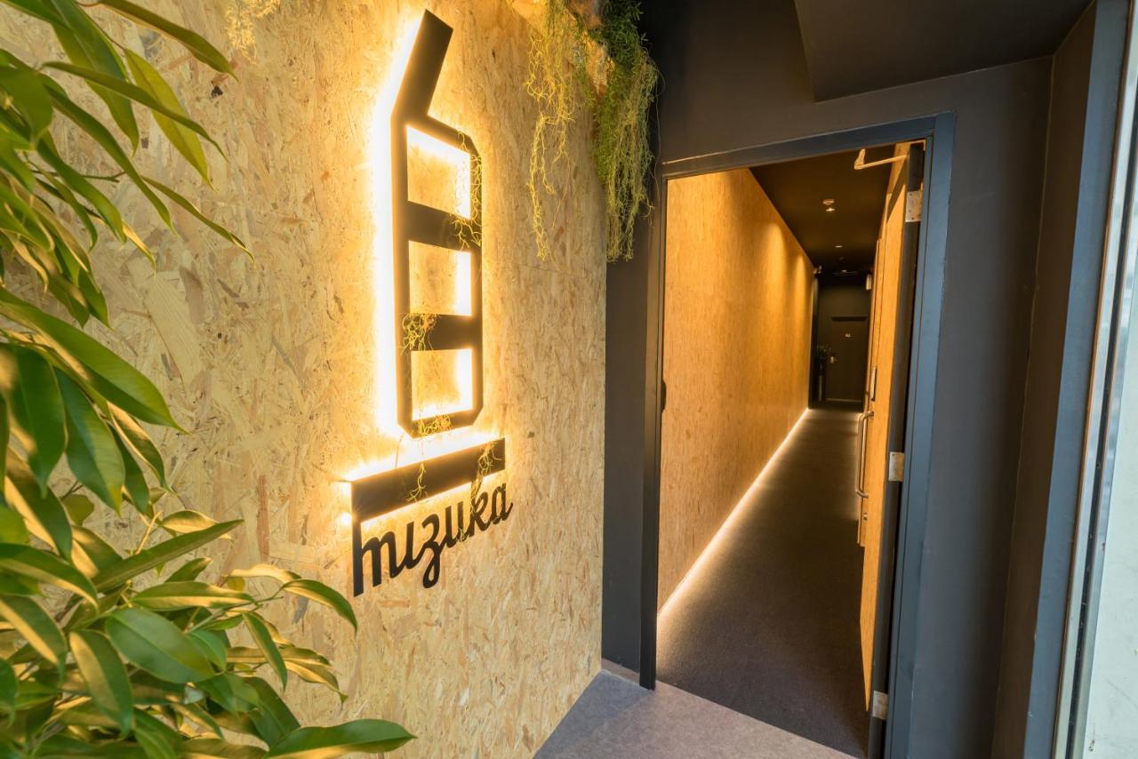 Mizuka Imaizumi 2 - Unmanned - Hotel Fukuoka (Fukuoka)